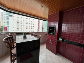 CT14 - APTO 2 Quartos sendo 1 Suíte, Sacada Ampla com Churrasqueira, Vista mar, Garagem